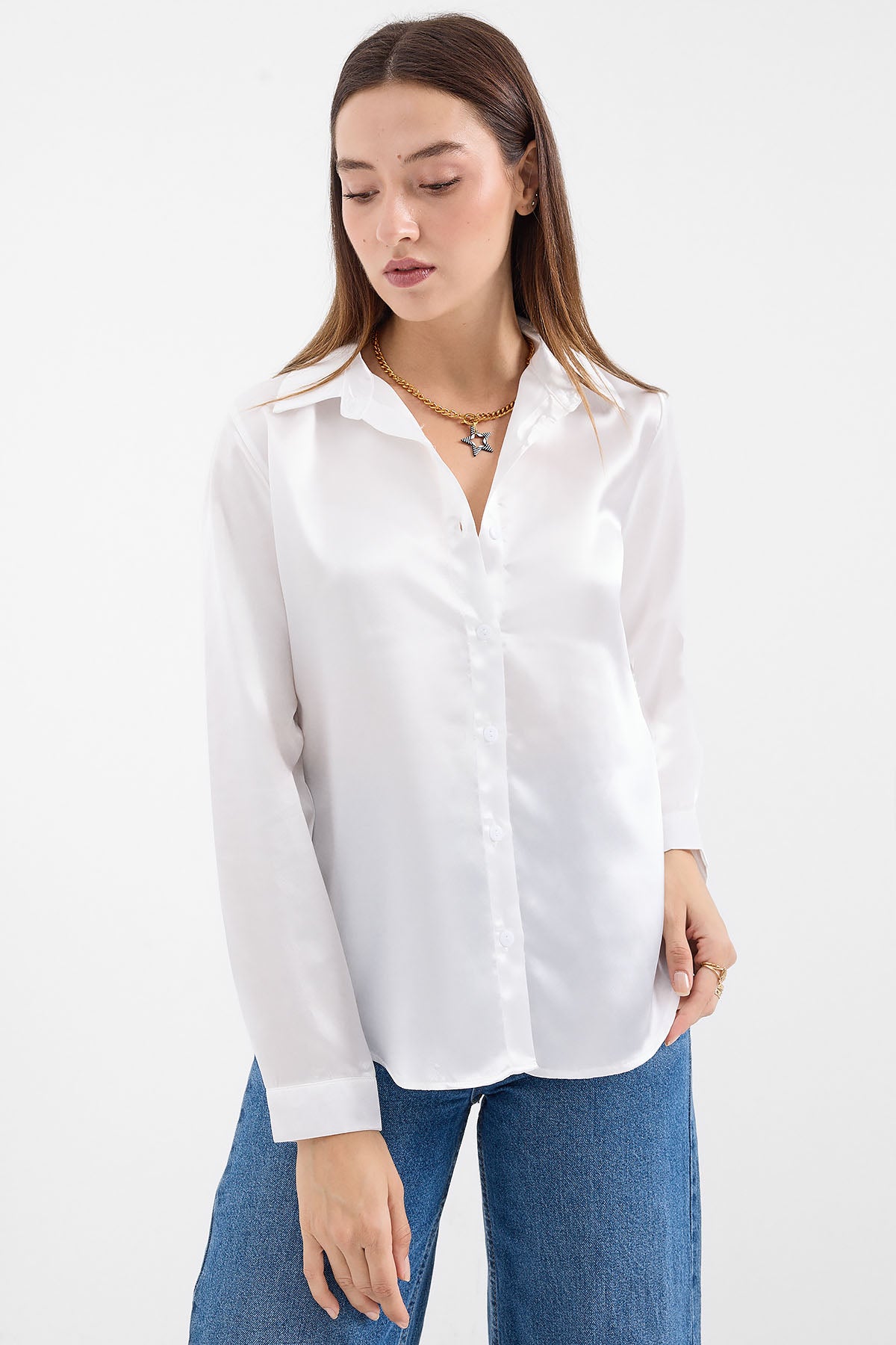 <tc>Chemise en satin légèrement drapée 3964</tc>