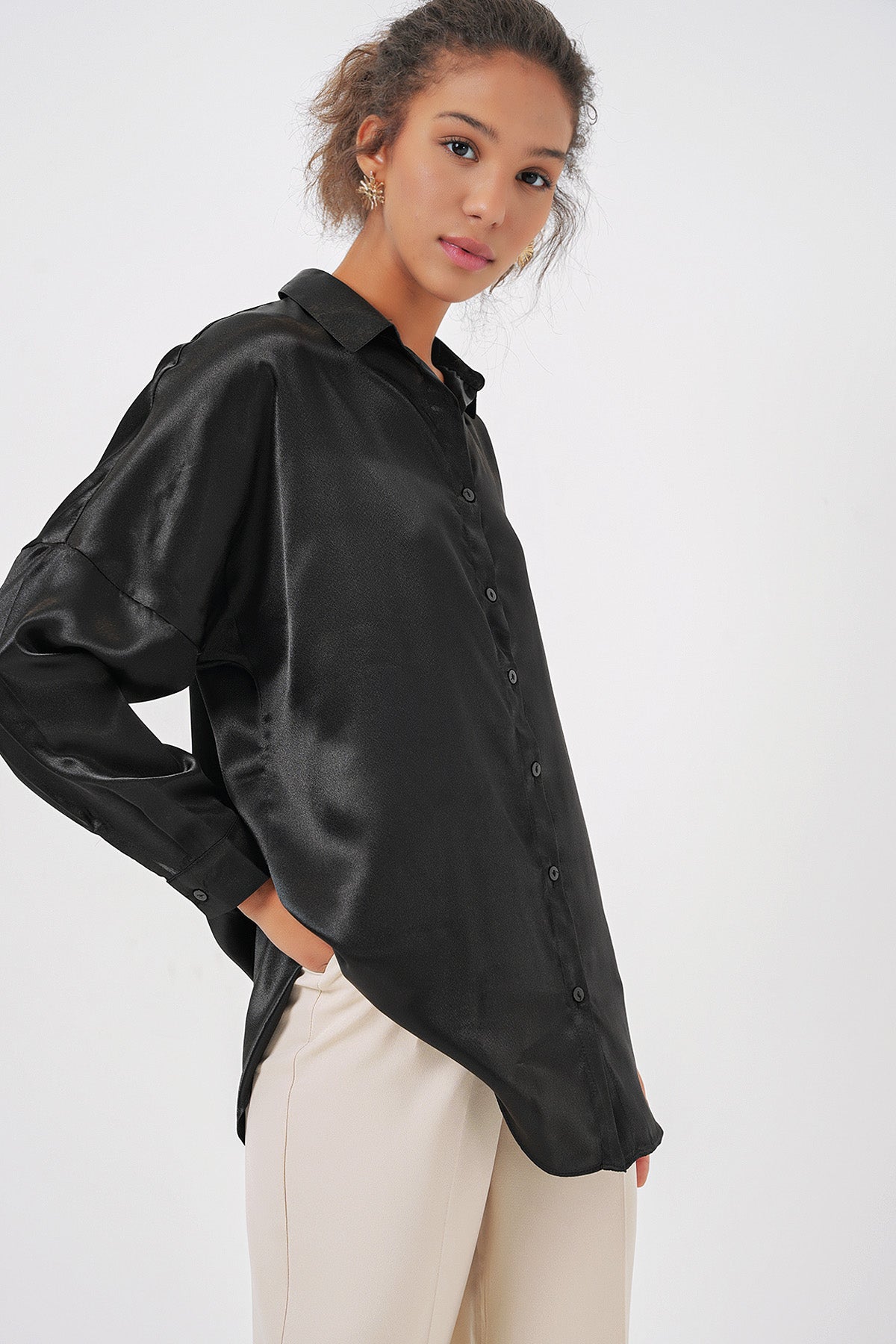 <tc>Chemise oversize en satin 3985</tc>