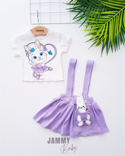 <tc>Ensemble robe salopette avec lapin mignon</tc>