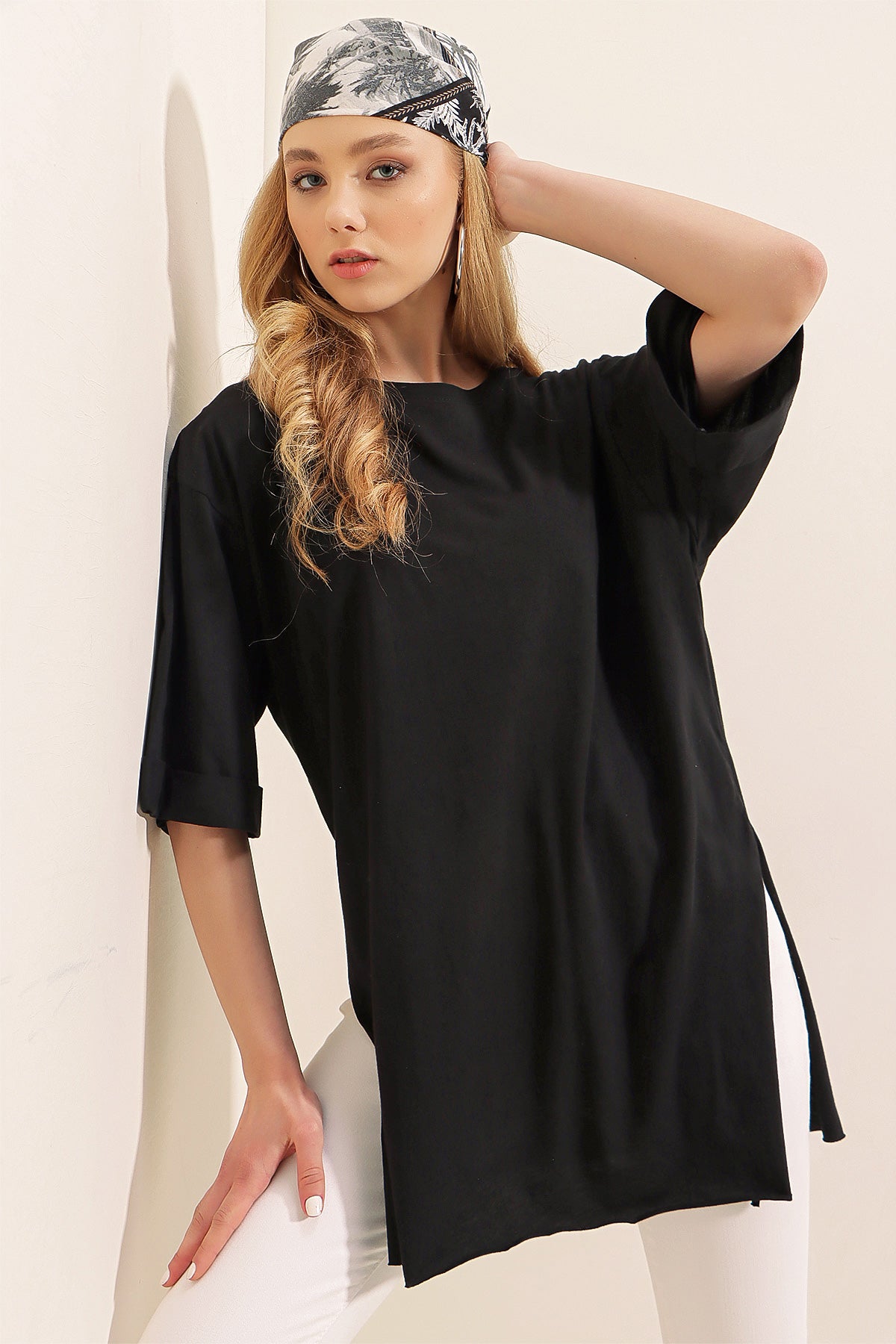 <tc>4123 t-shirt oversize à fentes</tc>