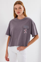 4321 cep detayli oversize t-shirt