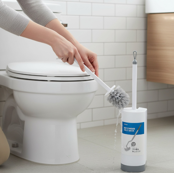 Brosse de toilette avec boîte – 90 × 115 × 397 mm