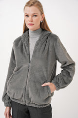 <tc>5091 manteau doublé avec capuche et fourrure</tc>