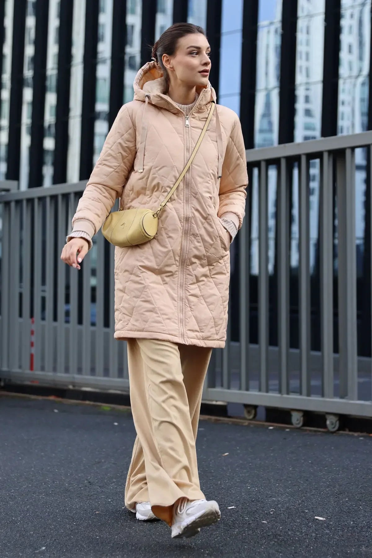 5138 Manteau long matelassé femme style doudoune - Justyol