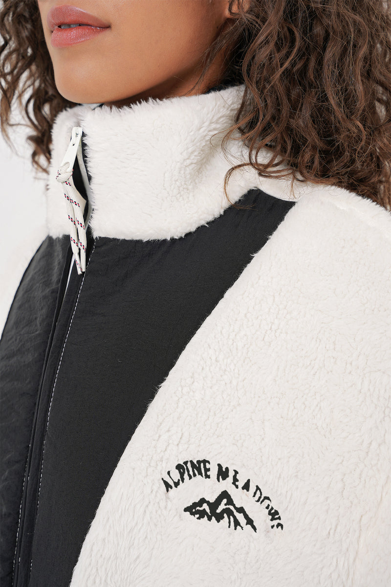 Veste en peluche à fermeture éclair pour femme