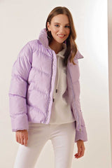 <tc>Manteau matelassé à col droit et fermeture éclair 5205</tc>