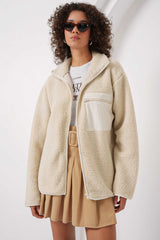 <tc>Veste en peluche oversize à col zippé 55446.</tc>