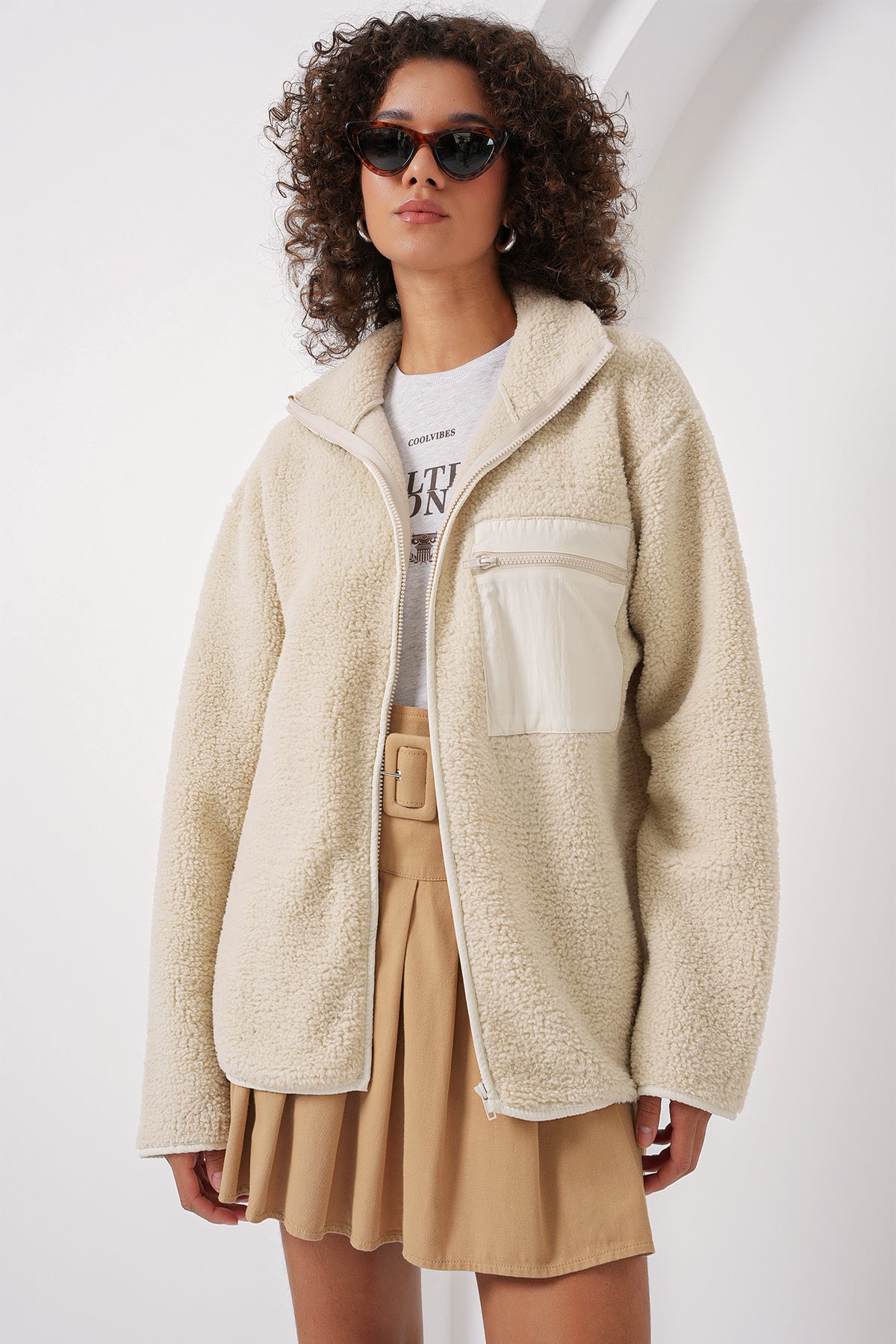 55446 fermuarli oversize peluş ceket - Justyol