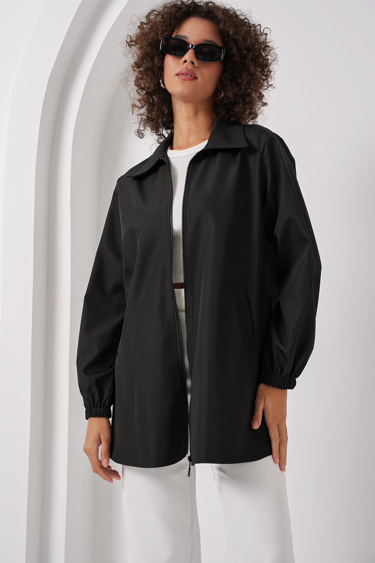 <tc>Trench-coat saisonnier bicolore 5909.</tc>