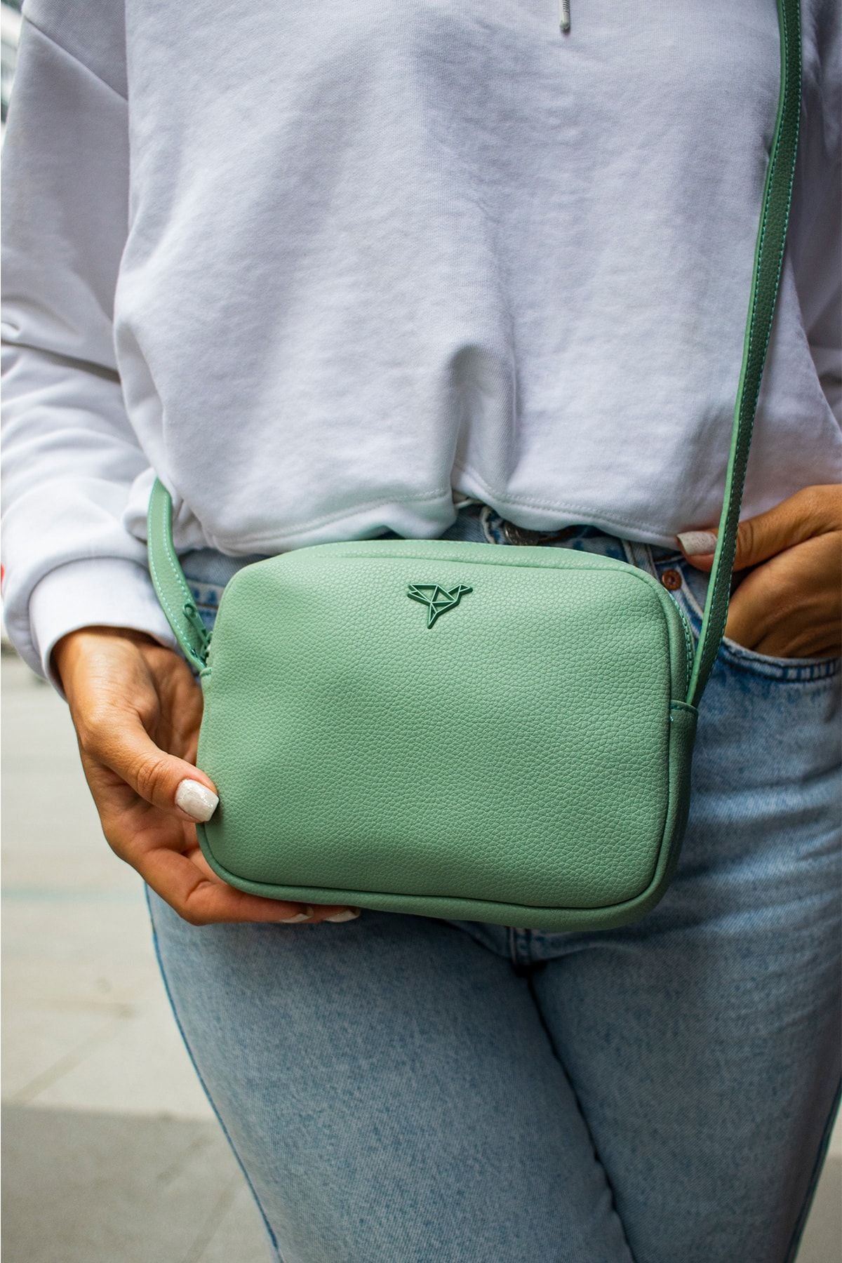 Liberty Ayarlanabilir Çapraz El Kol Omuz Askılı Fermuarlı Min Yeşili Kadın Mini Çanta - Justyol