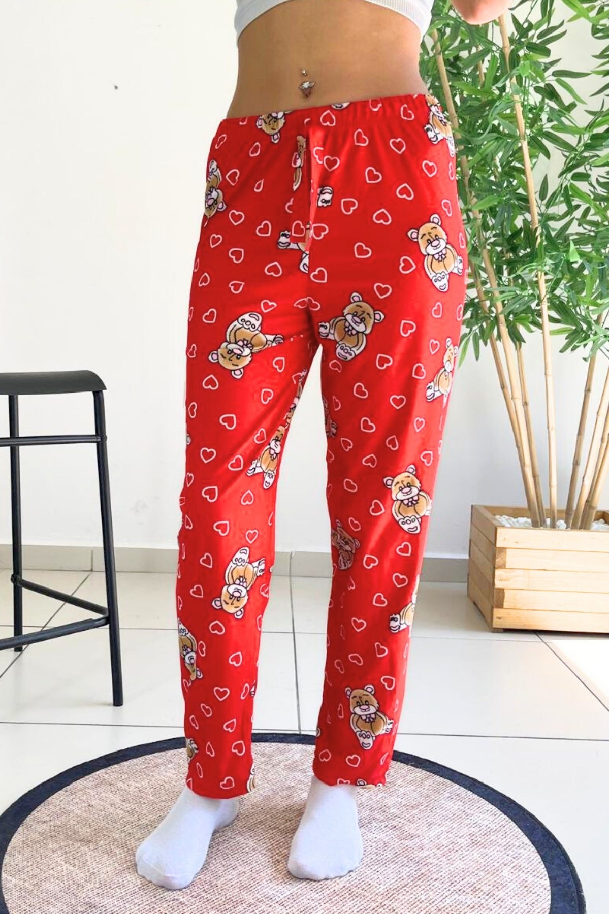 <tc>"Pantalon de pyjama en velours texturé avec motif d'ours, modèle Dreamy Soft."</tc>