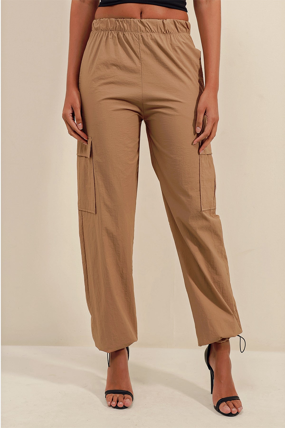 <tc>6581 pantalon parachute</tc>