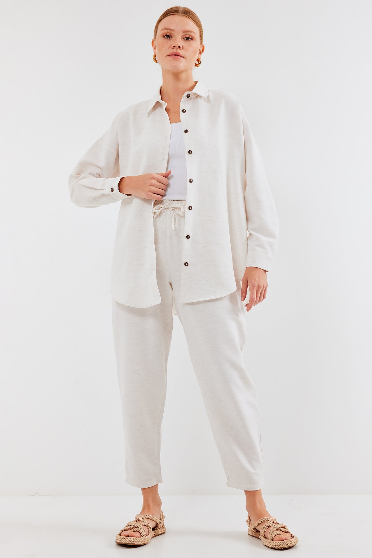 <tc>6622 ensemble haut et bas en lin oversize pour femme</tc>