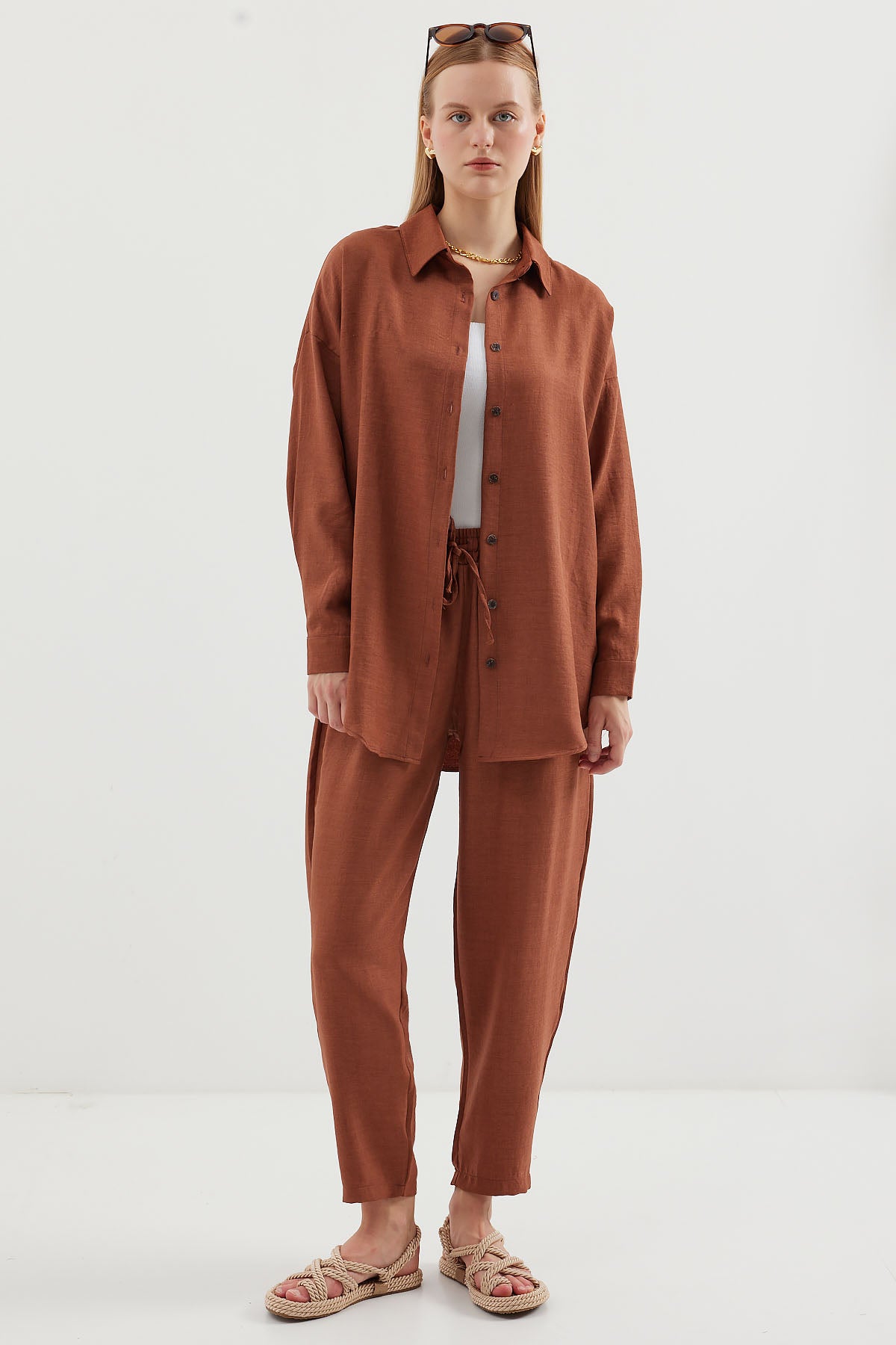 <tc>6622 ensemble haut et bas en lin oversize pour femme</tc>