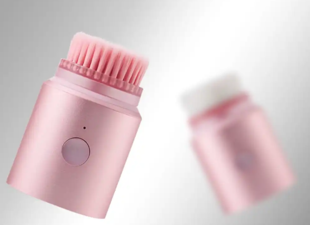 inFace Brosse Nettoyante Visage Sonique CF-12E – Nettoyage du Visage – Rechargeable USB-C – Étanche IPX7 – Rose