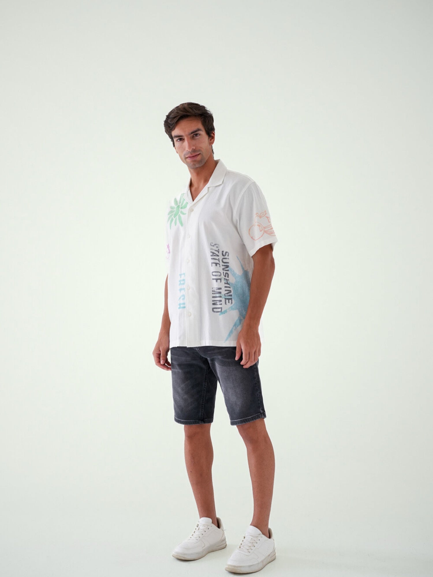 Chemise homme à manches courtes de couleur blanche -  SSH24SACC19449TM1