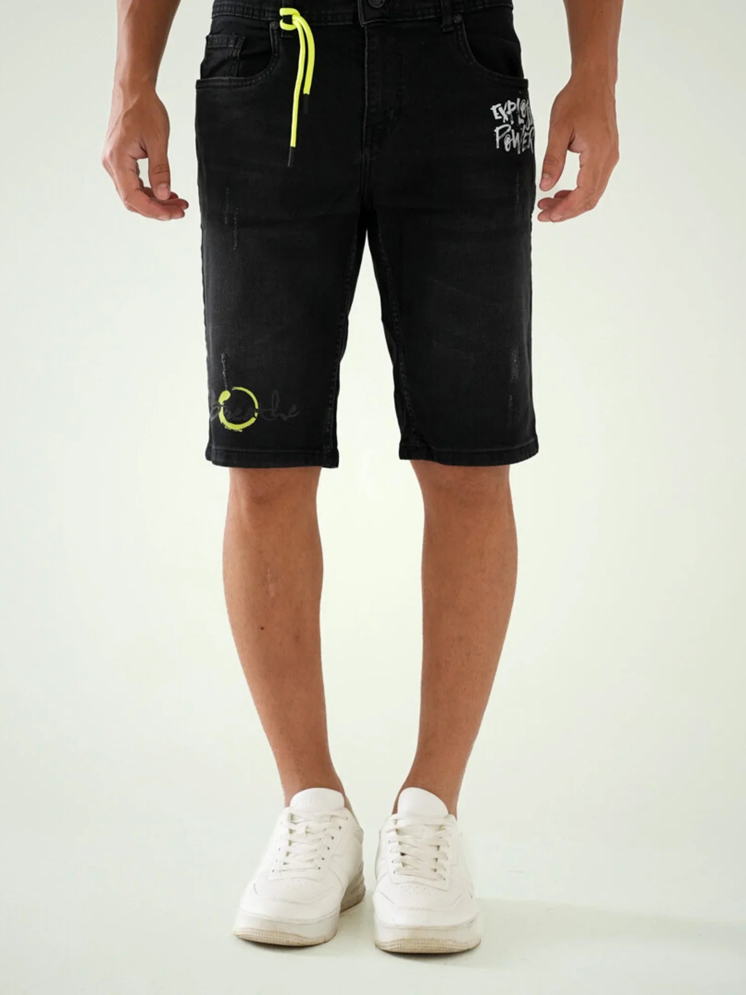 Short en jean pour homme avec imprimé moderne – Design confortable pour un usage quotidien - SHR24SDSP30191TM1