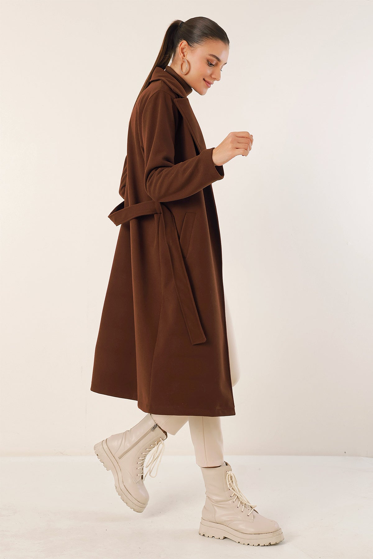 <tc>Manteau en cachemire à col croisé 9118</tc>