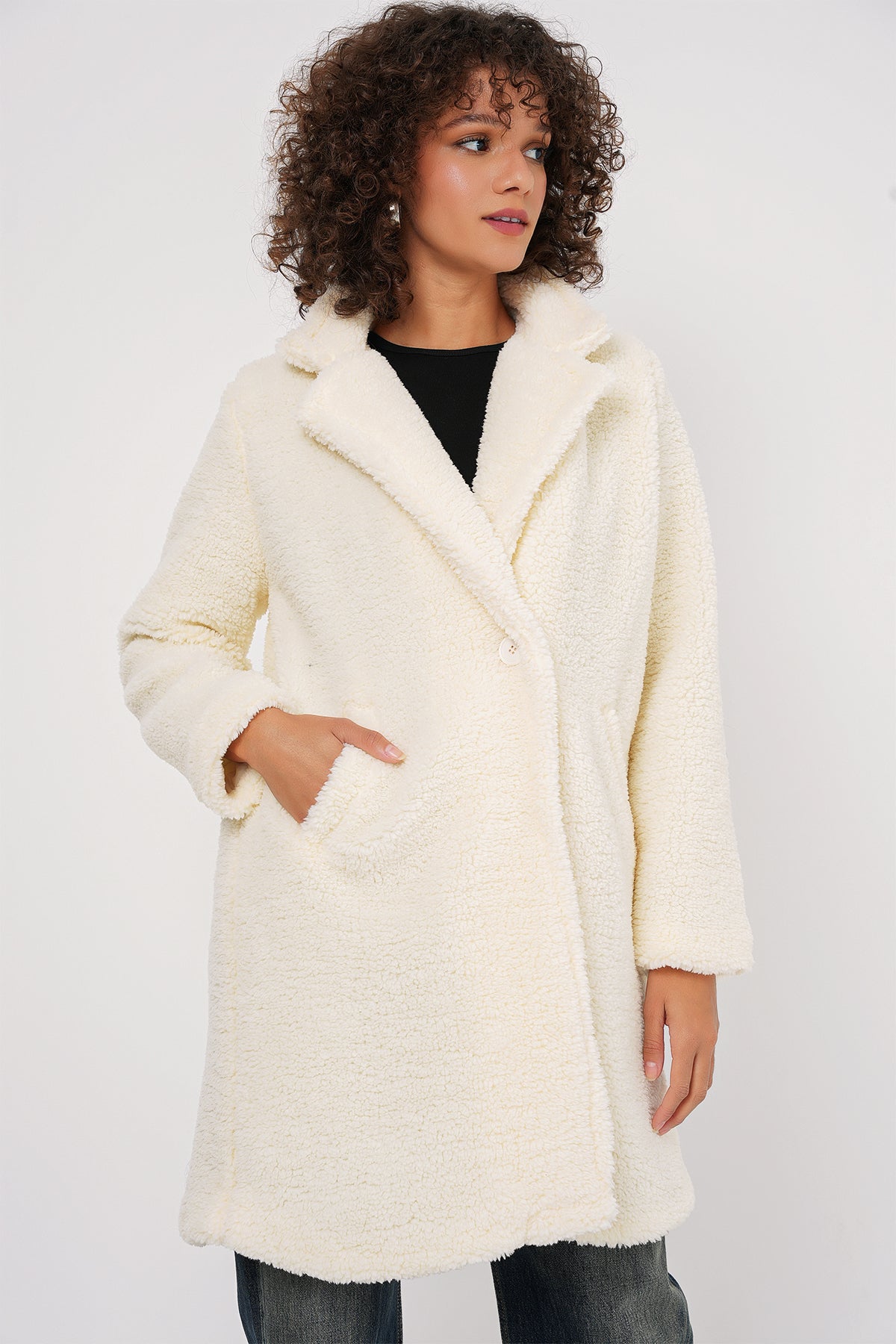 9148 oversize peluş kaban