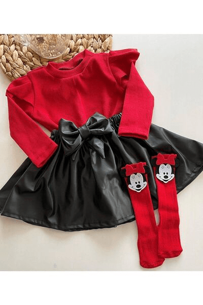 Özge Başaran Leather Skirt, Bodysuit And Knee High Socks - Justyol