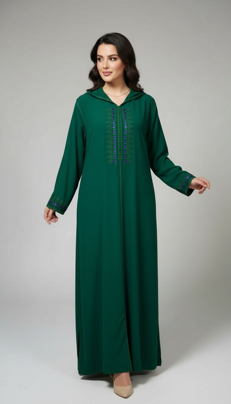 Djellaba verte en tissu crêpe brodé