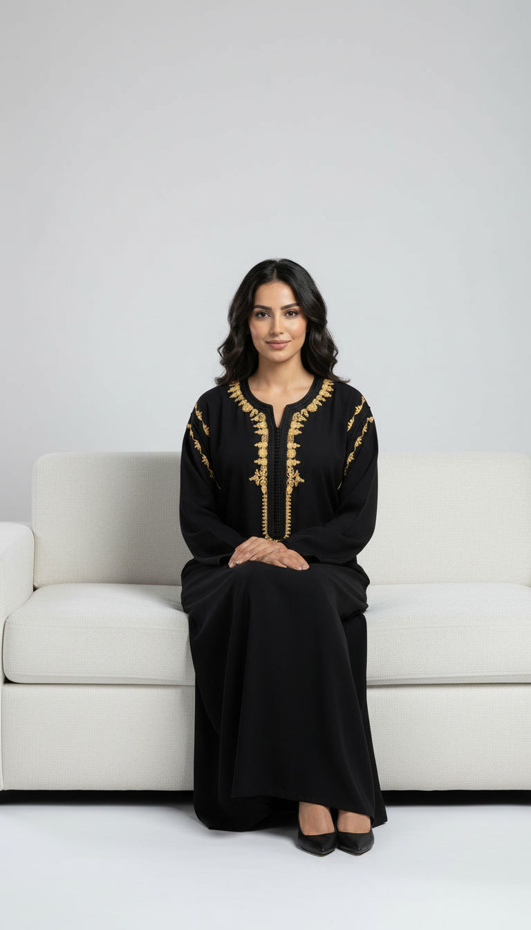 Caftan noir brodé gold – Élégance royale