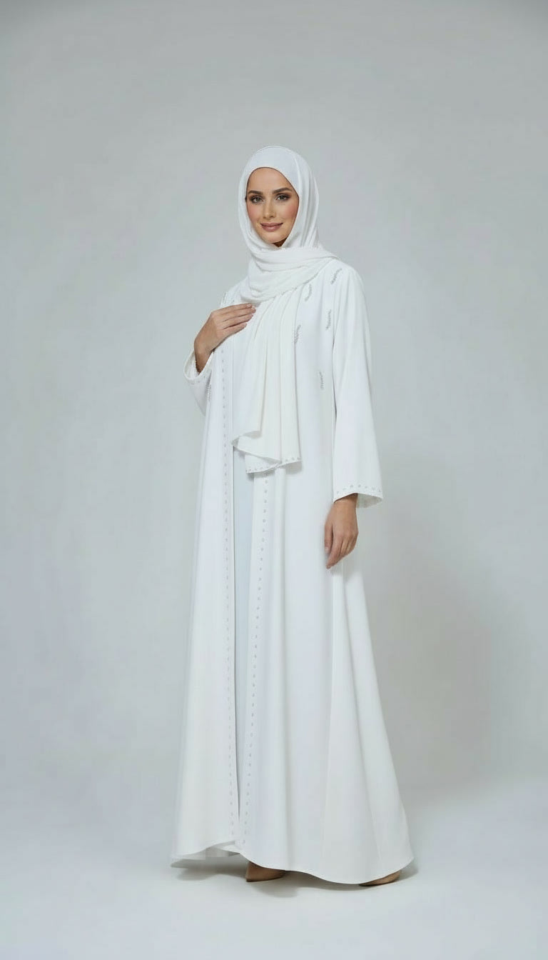 Abaya perlée signature – Élégance qui illumine