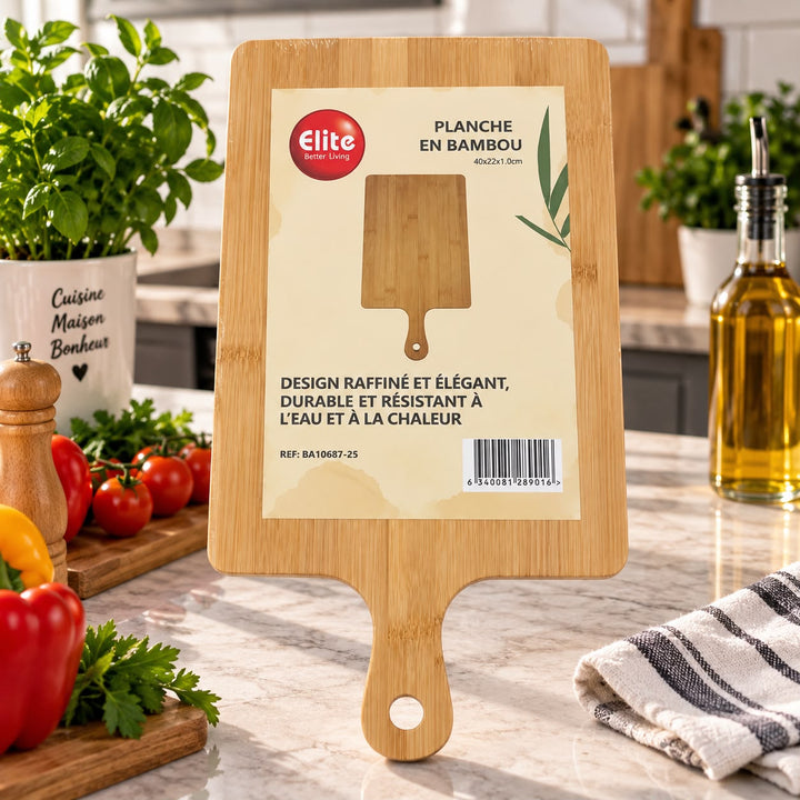 PLANCHE A DECOUPER EN BAMBO AVEC MANCHE DIM 40X22X1,0CM