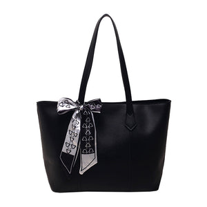 Women's bag New summer black handbag large capacity shoulder bag niche commuter woman bag Tote bag MU Group