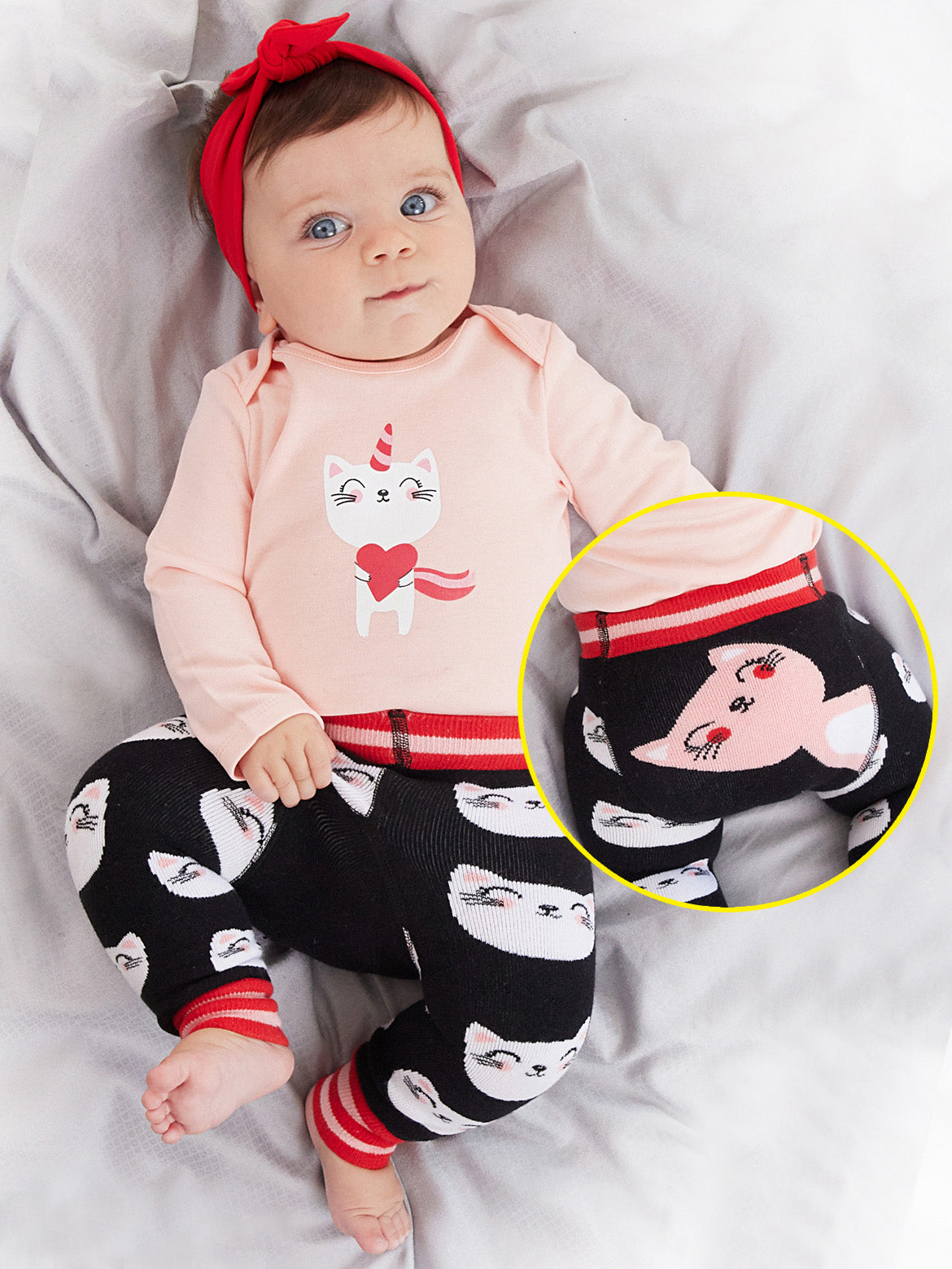 <tc>Ensemble body et leggings pour bébé fille avec motif de chat</tc>