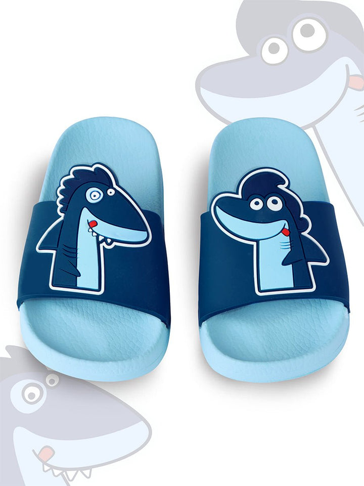 Tongs enfant design requin – Confort et style.