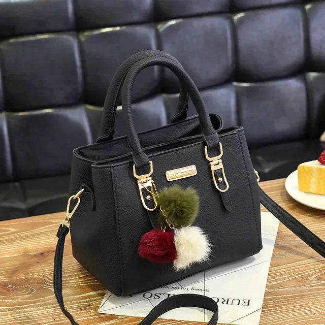 Sac à Main Femme avec Perles et Pompon – Sac à Bandoulière Femme Embossé, Sac Messenger Élégant - Justyol