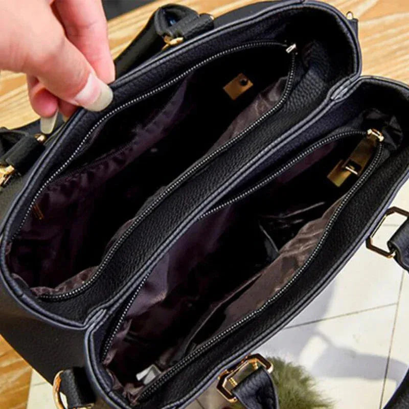 Sac à Main Femme avec Perles et Pompon – Sac à Bandoulière Femme Embossé, Sac Messenger Élégant - Justyol