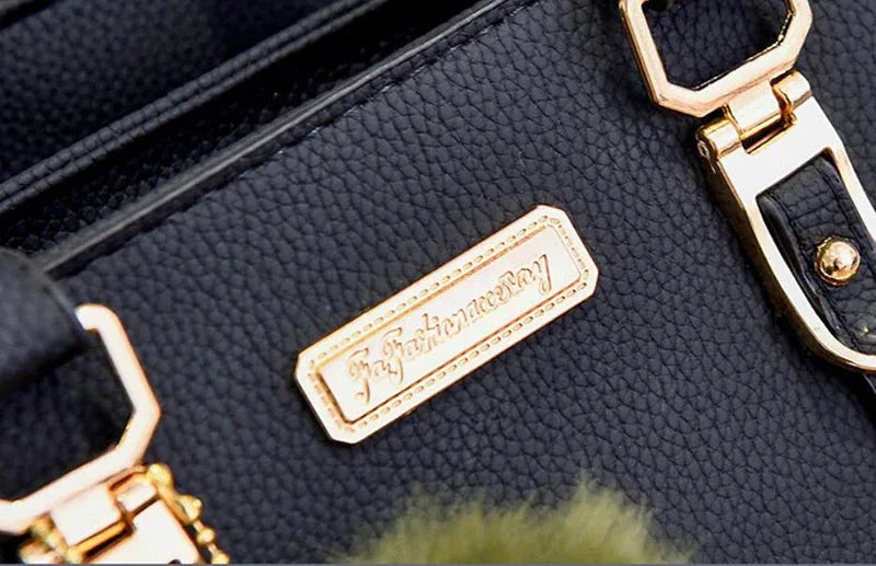 Sac à Main Femme avec Perles et Pompon – Sac à Bandoulière Femme Embossé, Sac Messenger Élégant - Justyol