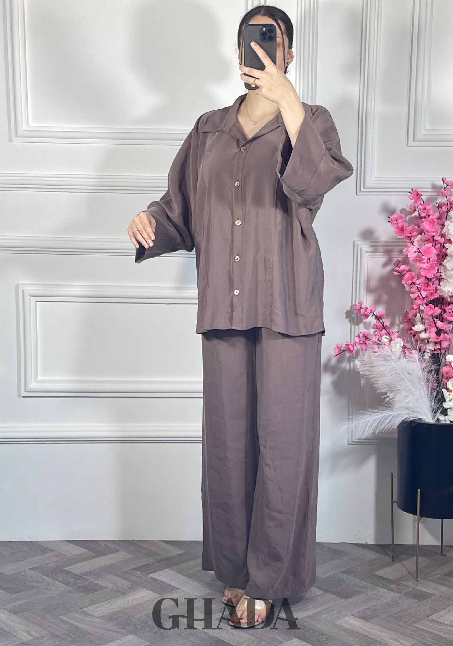 Ensemble avec pantalon - Marron vue de dos - ensemble femme - GHADA FASHION