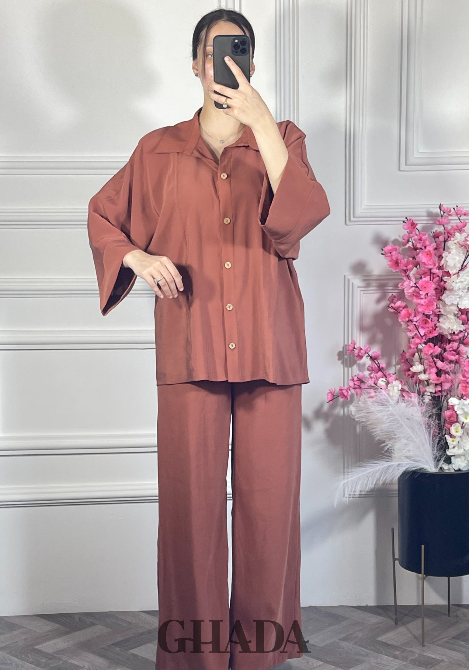 Ensemble avec pantalon - Rouge brique vue de face - ensemble femme - GHADA FASHION