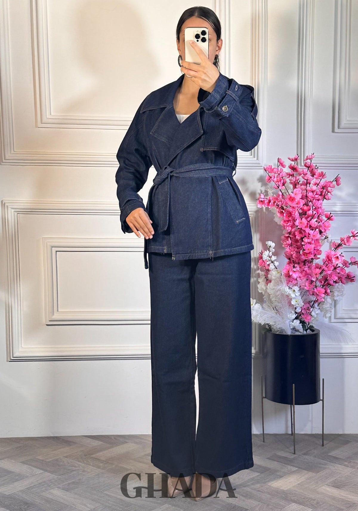 Ensemble trench crop et pantalon en denim détail broderie - ensemble femme - GHADA FASHION