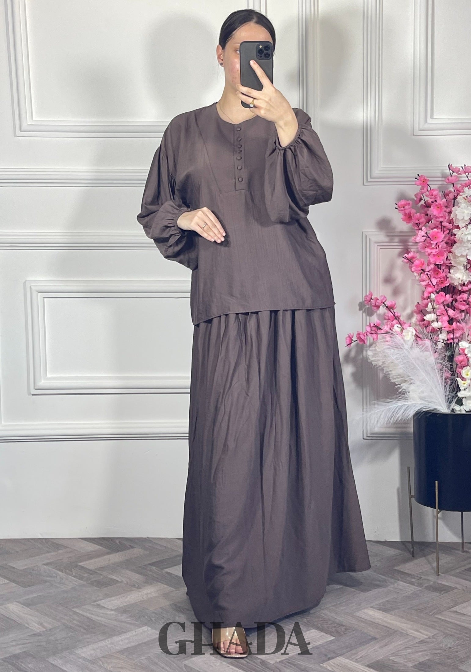 Ensemble avec jupe - Marron vue de face - ensemble femme - GHADA FASHION