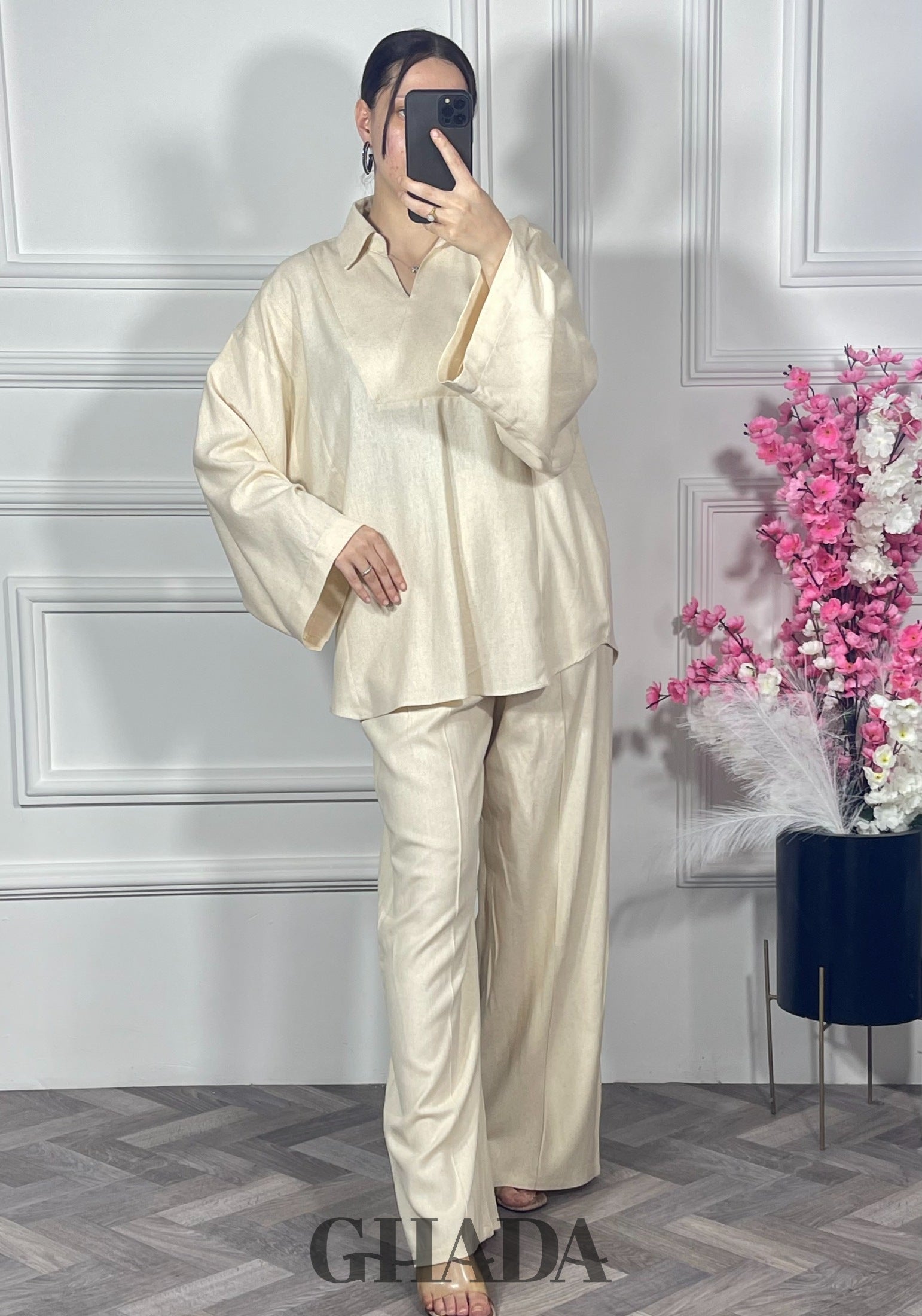 Ensemble en lin col V - Beige détail broderie - ensemble femme - GHADA FASHION