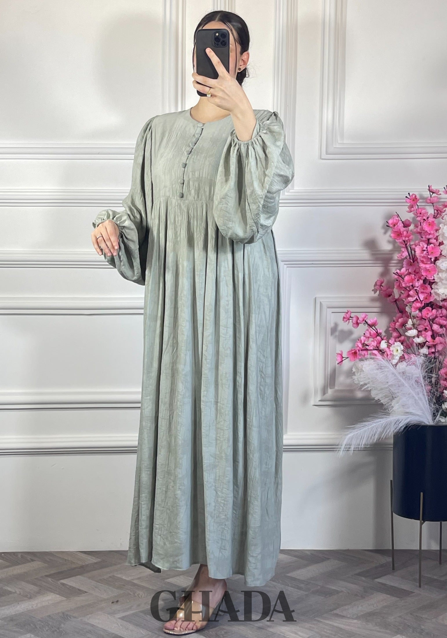 Robe en lin brodé - Vert clair vue complète - robe longue femme - GHADA FASHION