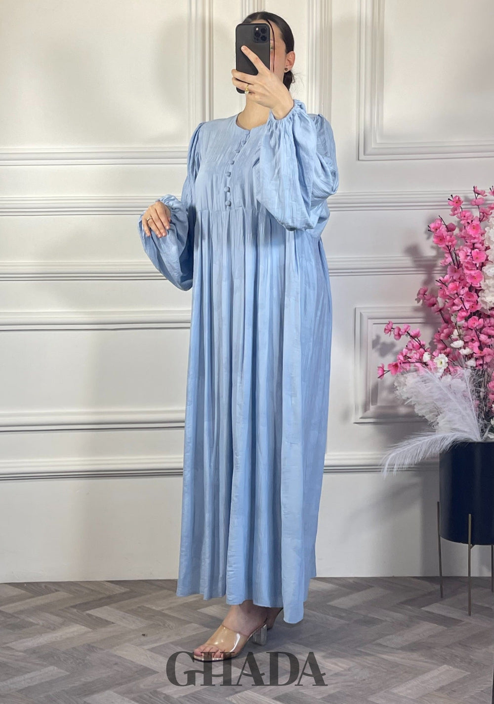 Robe en lin brodé - Bleu ciel