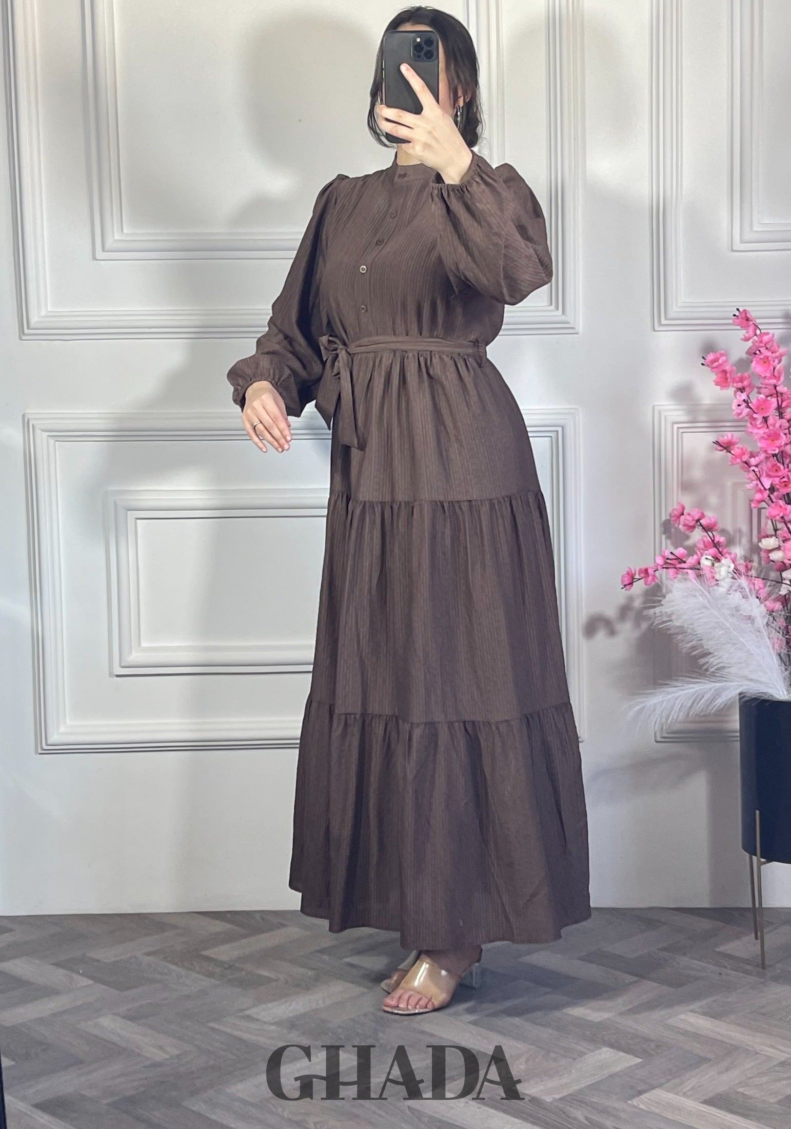 Robe en lin froissé - Marron foncé détail broderie - robe longue femme - GHADA FASHION