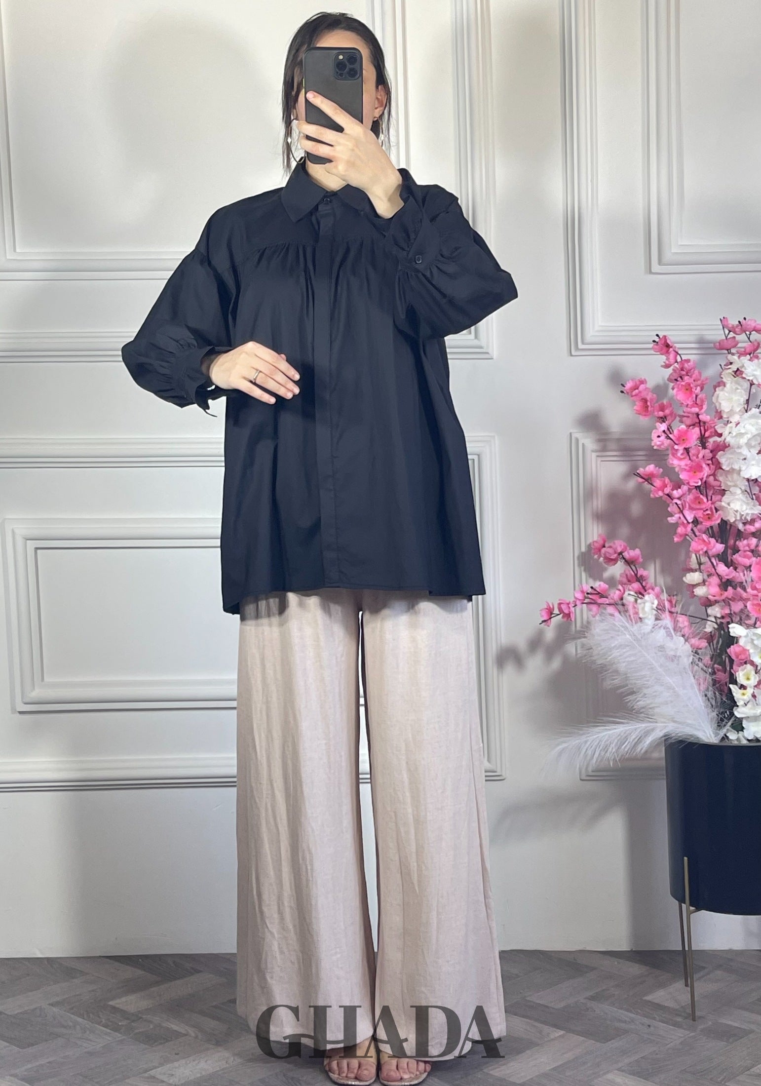 Chemise avec fronces - Noir vue de dos - chemise femme - GHADA FASHION