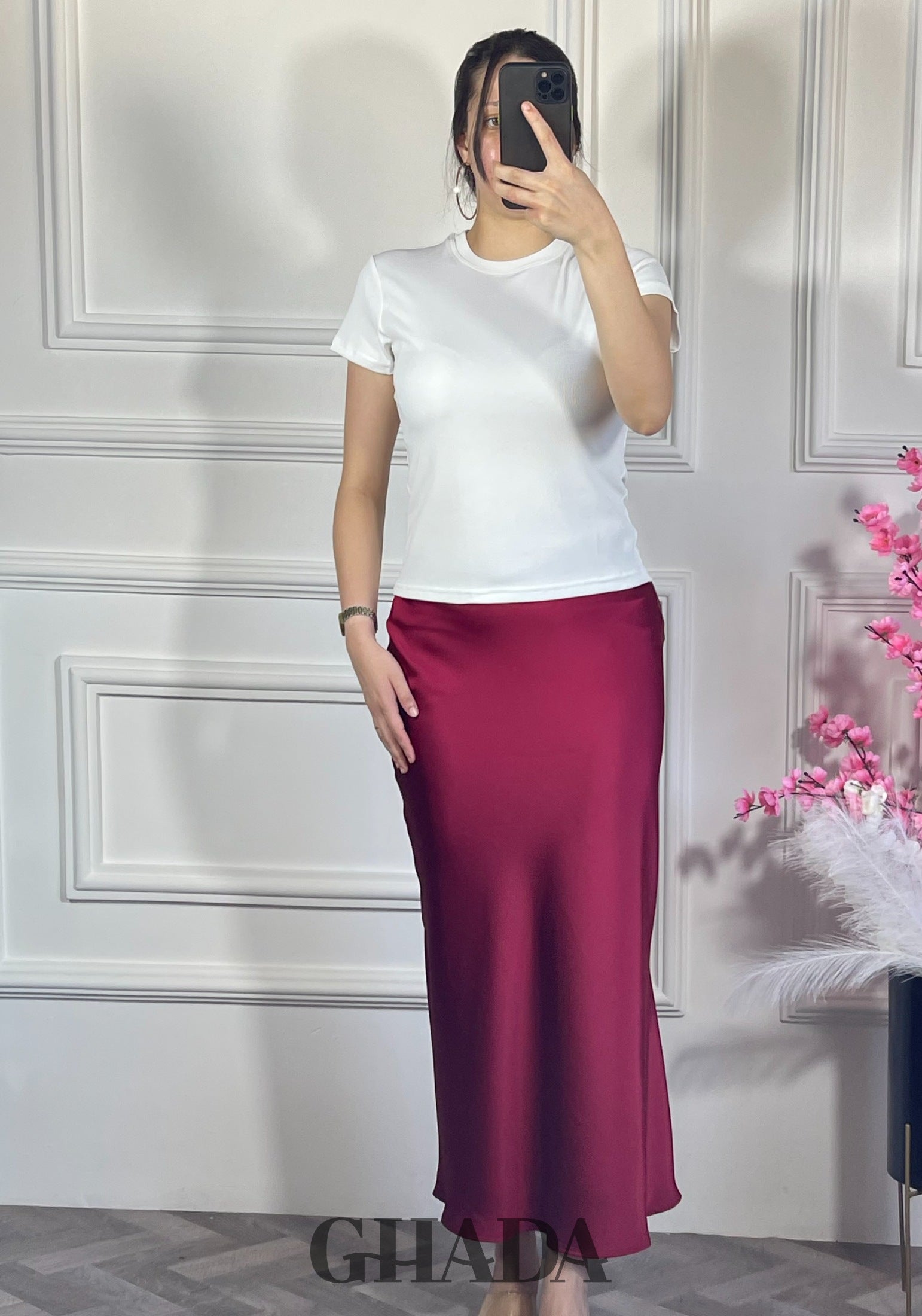 Jupe satinée - Rouge cerise vue complète - jupe femme - GHADA FASHION