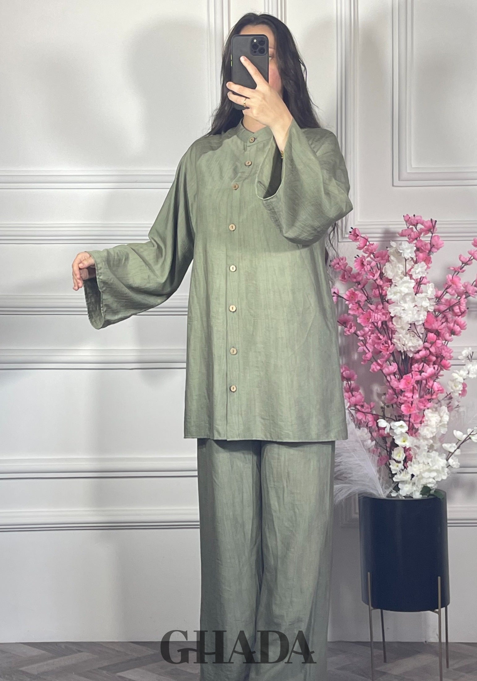 Ensemble brodé en lin  - Vert kaki détail broderie - ensemble femme - GHADA FASHION