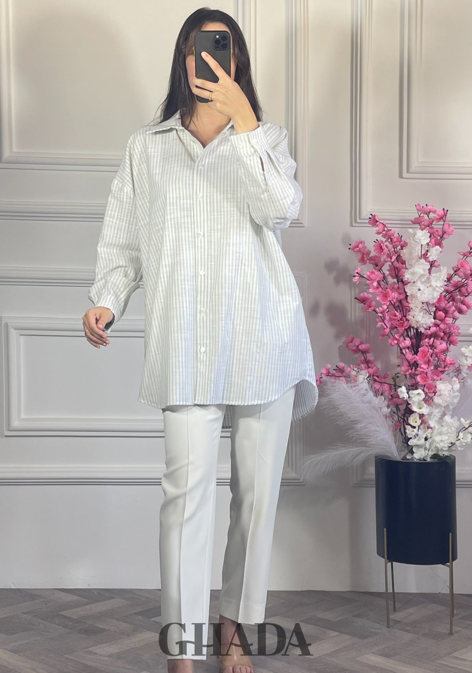 Chemise à rayures boutonnée vue de face - chemise femme - GHADA FASHION