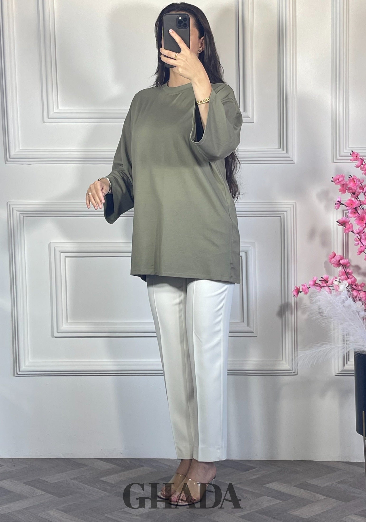 Pull avec manches trois quarts - Vert kaki détail broderie - chemise femme - GHADA FASHION