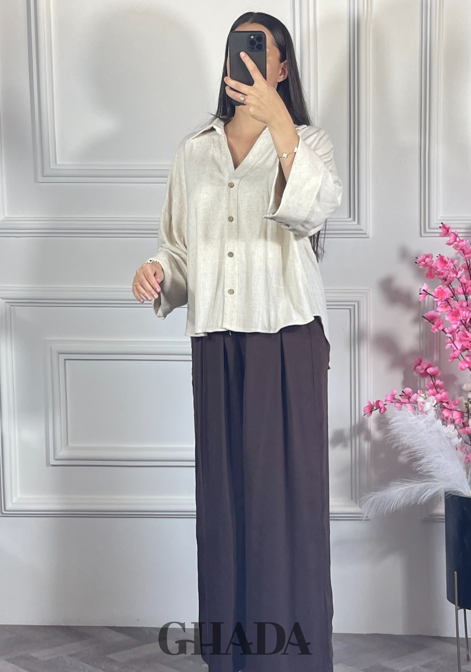 Chemise avec manches trois quarts - Beige sable détail broderie - chemise femme - GHADA FASHION