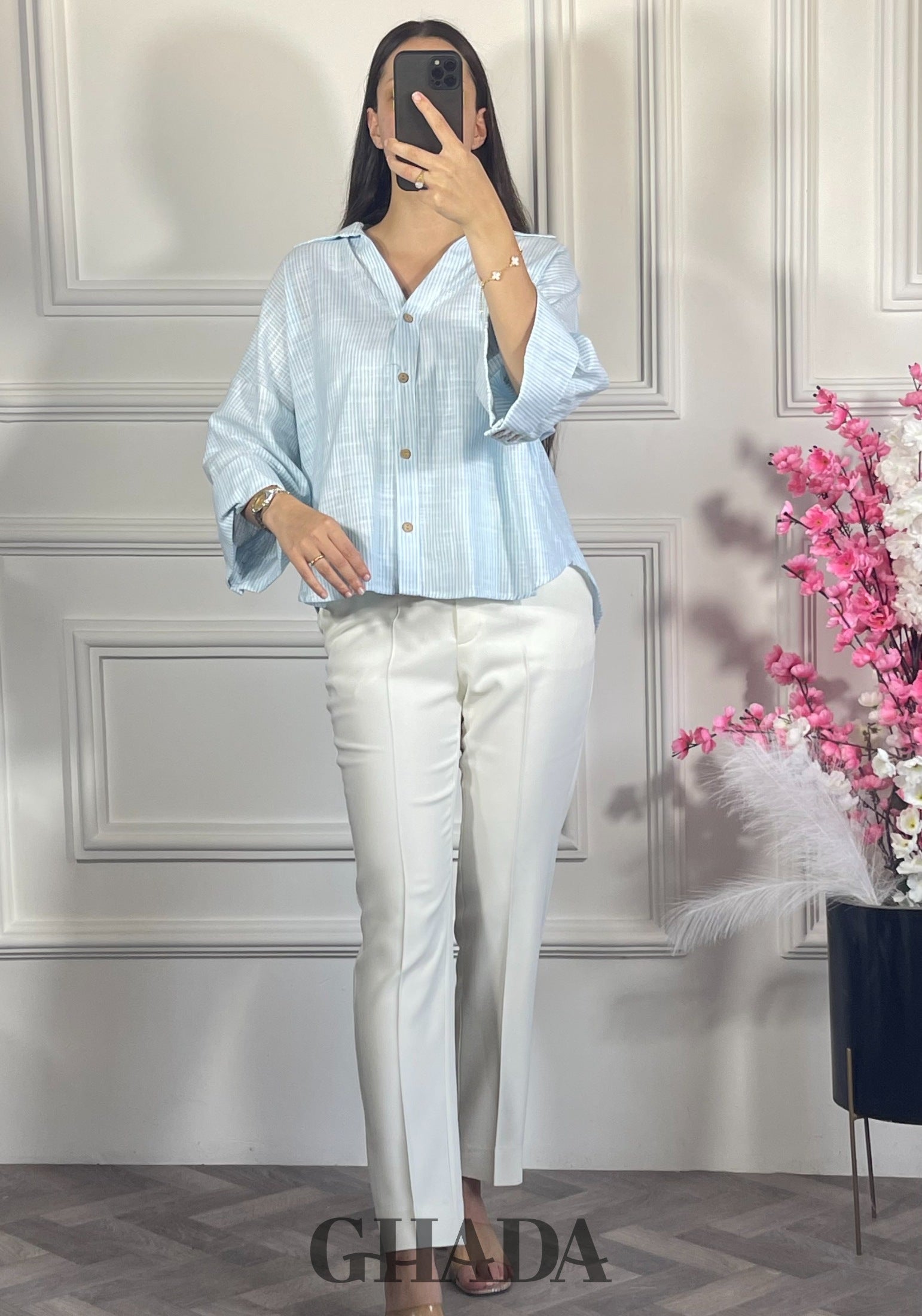 Chemise à rayures avec manches trois quarts - Bleu ciel doux détail broderie - chemise femme - GHADA FASHION