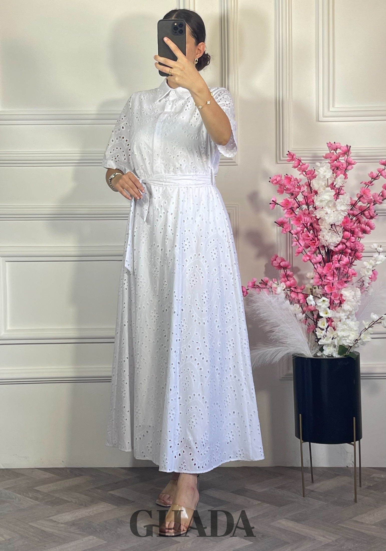 Robe brodée demi manches - Blanc détail broderie - robe longue femme - GHADA FASHION
